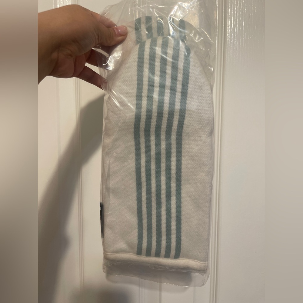 1 Crate&Barrel Stripe Green Organic Cotton Oven Mitt NEW